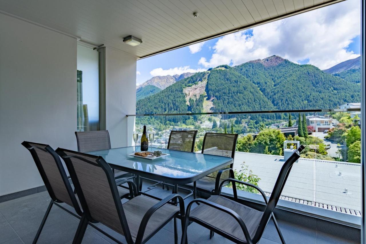 Апартаменты Stylish Haven Luxury Interiors In Prime Location Квинстаун Экстерьер фото