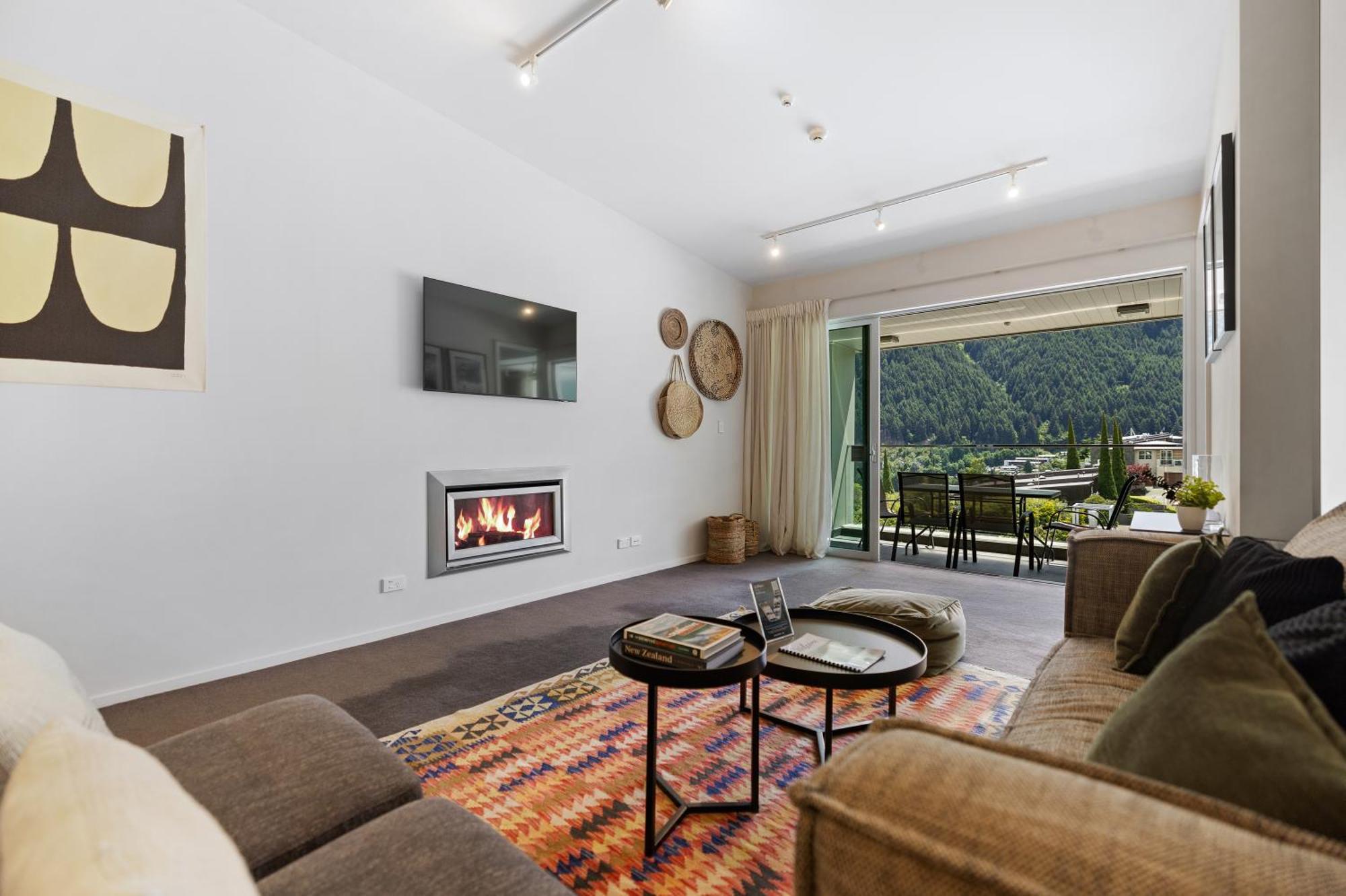 Апартаменты Stylish Haven Luxury Interiors In Prime Location Квинстаун Экстерьер фото